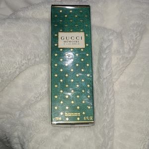 Gucci Memoire D'une Odeur shower gel